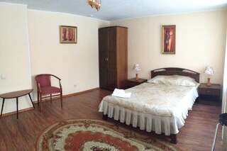 Гостиница Град Отель Череповец Номер стандарт семейный (с завтраком)-1