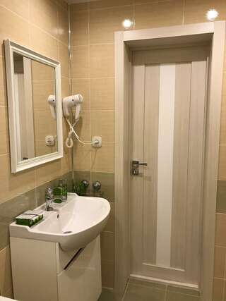 Гостиница Град Отель Череповец Номер стандарт (с завтраком)-8